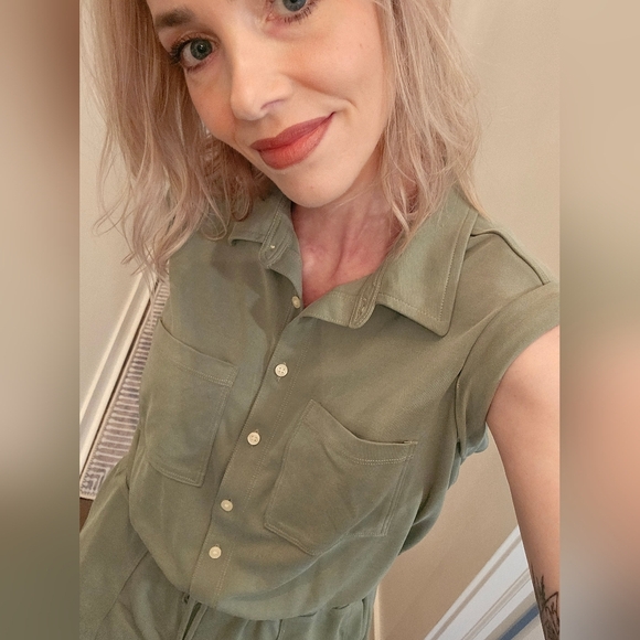 NWT Lou & Grey Green Sleeveless Romper - Size S - Picture 6 of 15